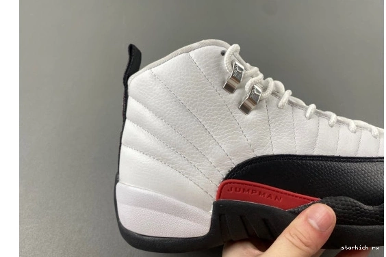 12 -162  Red Jordan CT8013 CT8013 -162 Taxi Retro 0129